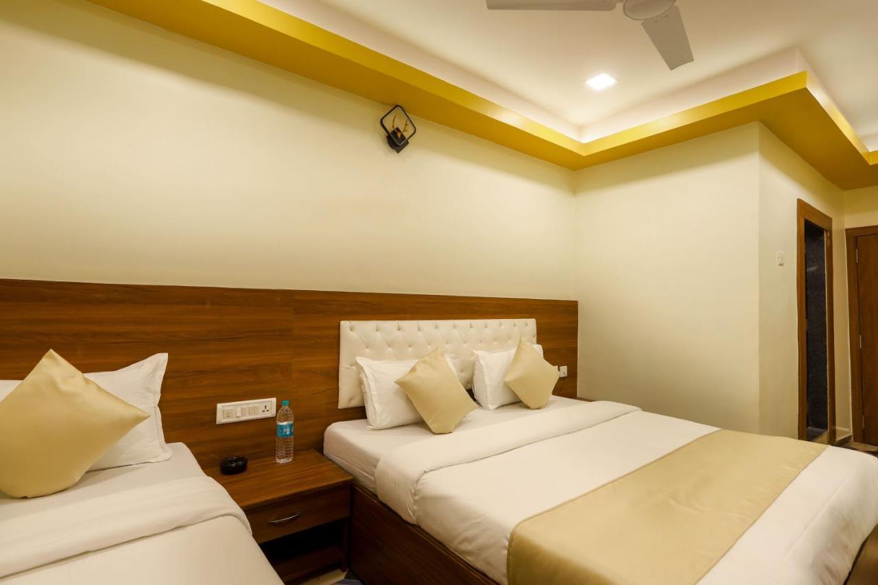 Hotel Jodiya - Near Cst Мумбаи Экстерьер фото