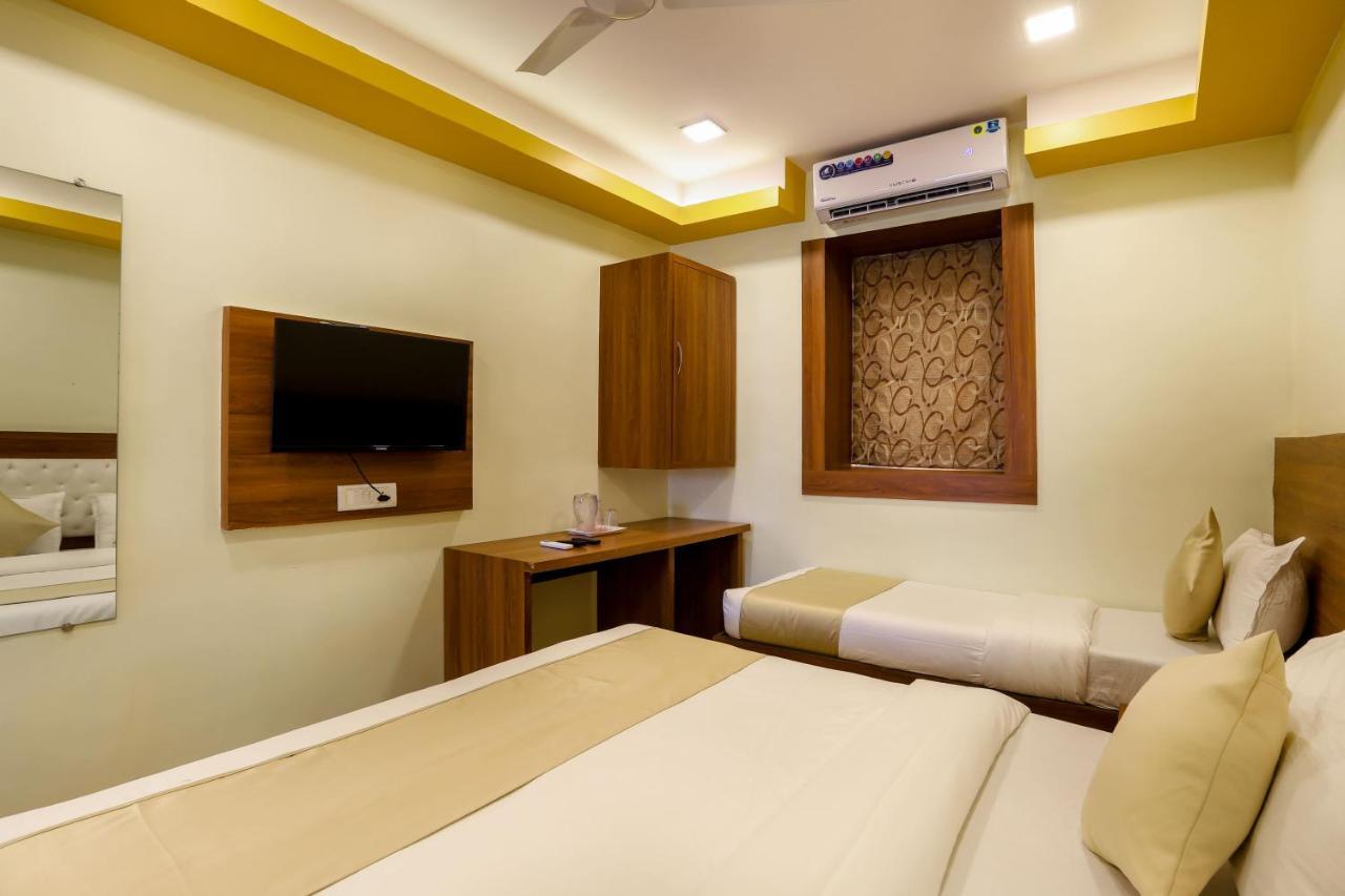 Hotel Jodiya - Near Cst Мумбаи Экстерьер фото