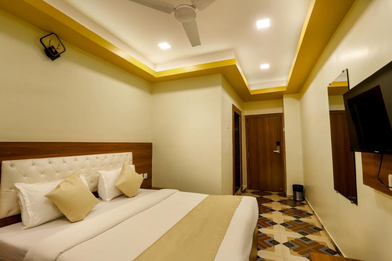 Hotel Jodiya - Near Cst Мумбаи Экстерьер фото
