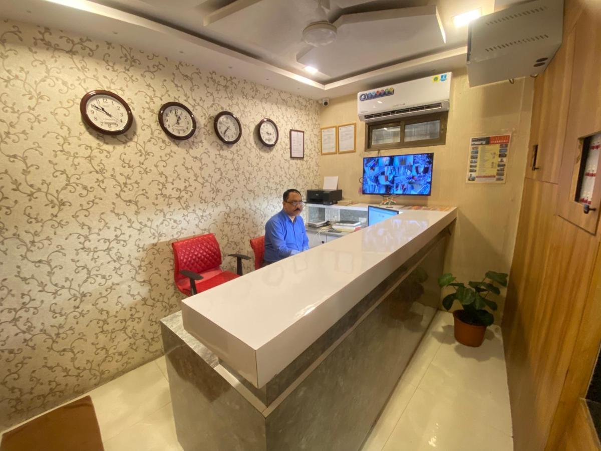 Hotel Jodiya - Near Cst Мумбаи Экстерьер фото