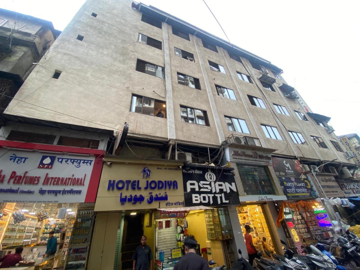 Hotel Jodiya - Near Cst Мумбаи Экстерьер фото